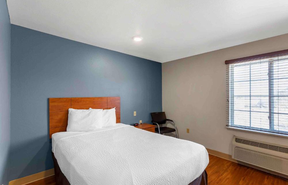 Standard Double Room - Non-Smoking interior